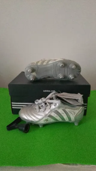 Scarpe calcio Adidas tg. 28 nuove