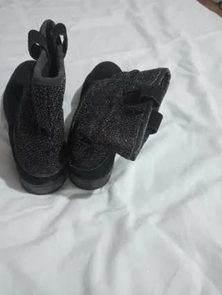 Botas camurça pretas com brilho