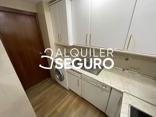 Piso en alquiler en Peñagrande en Madrid