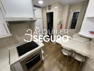 Piso en alquiler en Peñagrande en Madrid
