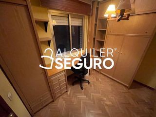 Piso en alquiler en Peñagrande en Madrid