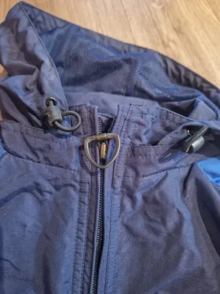 Chaqueta Impermeable Nike Azul y Blanca