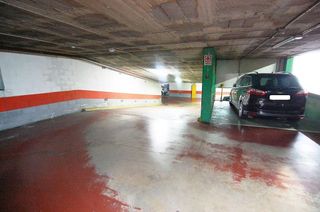 Garaje en venta en Artigas - Llefià en Badalona