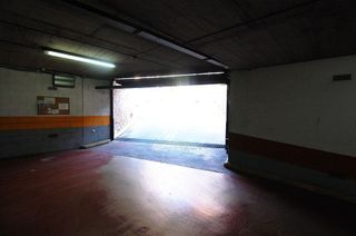 Garaje en venta en Artigas - Llefià en Badalona