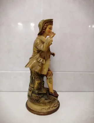 Figuras Cerámica Antigua Pareja Cesta Frutas. 29cm