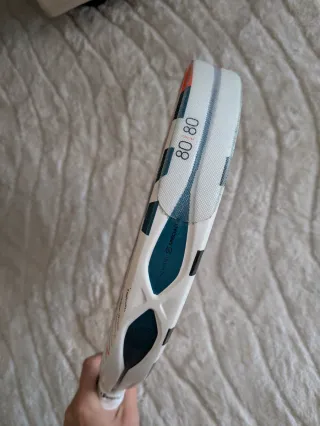 Pala pádel Bullpadel Ionic Light 2025