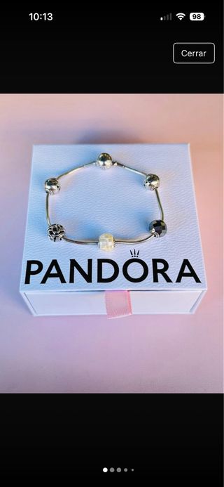 Pulsera Pandora Essence con Charms