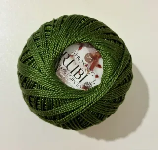 Ovillos de perle Rubi Oro grosor 5, precio unidad