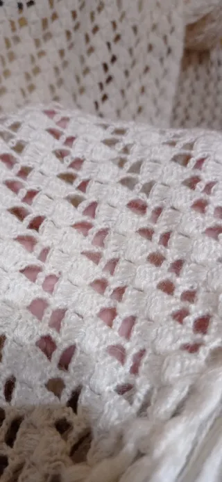 Bufanda beige hecha a mano