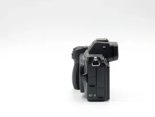 Cámara Nikon Z5 Cuerpo