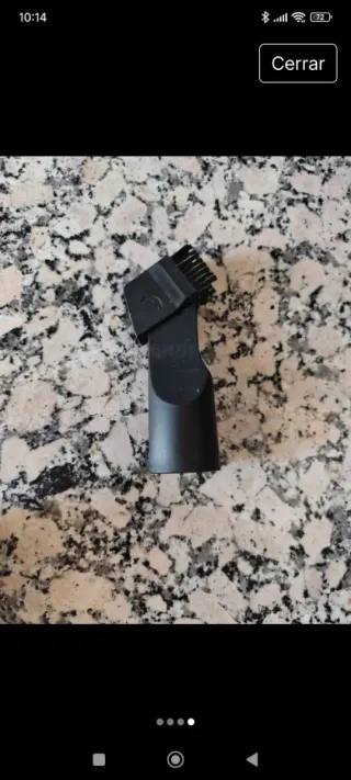 Aspiradora con cable gris y azul