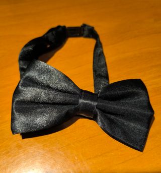 Pajarita y Tirantes Negros