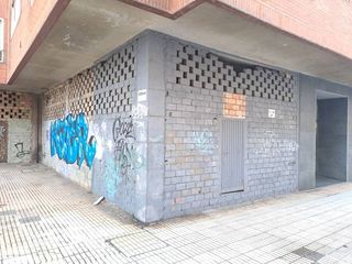 Local comercial en venta en Gamonal en Burgos