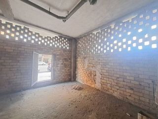 Local comercial en venta en Gamonal en Burgos