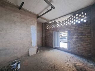 Local comercial en venta en Gamonal en Burgos