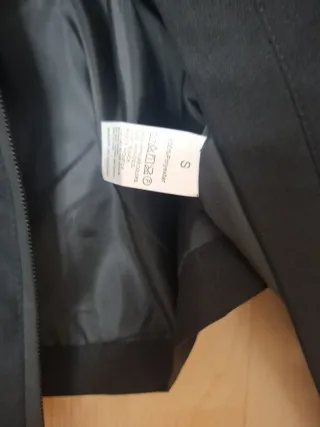 Chaqueta Cortavientos Emporio Negra