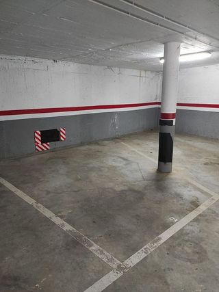 Garaje en venta en Esparreguera