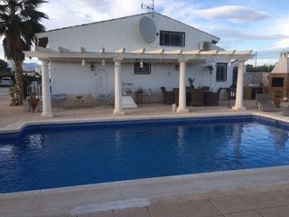 Chalet en venta en Dolores