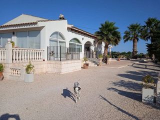 Chalet en venta en Dolores