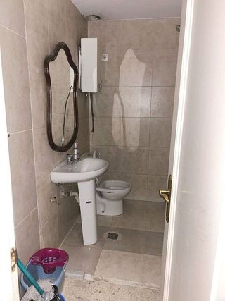 Local comercial en venta en Parque Ayala - Jardín de la Abadía - Huelín en Málaga