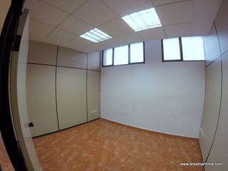 Local comercial en venta en Zona Campus Universitario en Burjassot