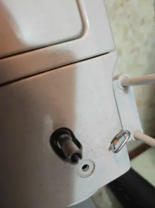 Máquina de coser Alfa para piezas