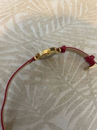 Reloj Parfois Mujer Rojo y Dorado