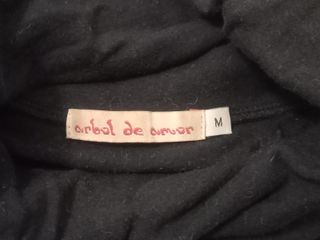 Camiseta lactancia cuello vuelto negra