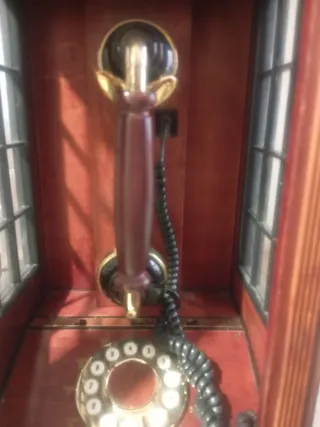 Cabina Telefónica Estilo London