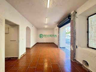 Local comercial en venta en Arroyo de la Miel en Benalmádena