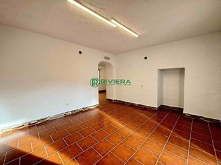 Local comercial en venta en Arroyo de la Miel en Benalmádena