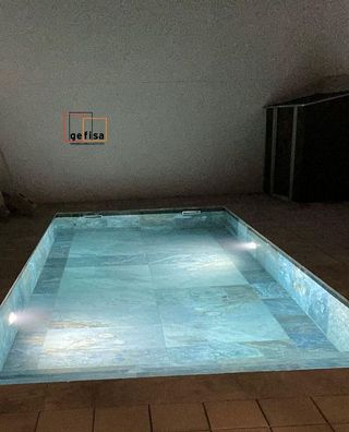 Casa adosada en venta en Valdepeñas