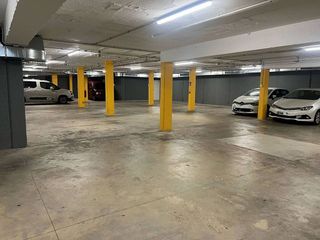 Garaje en venta en Sant Pere en Terrassa