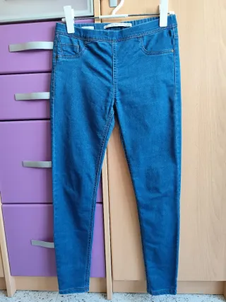 Pantalón vaquero Bershka