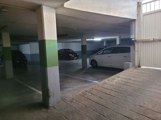 Garaje en venta en Piscinas en Villarreal