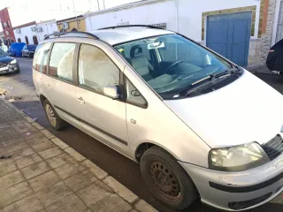 SEAT Alhambra 2004