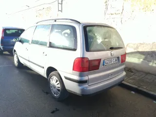 SEAT Alhambra 2004