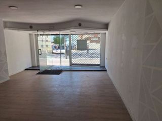 Local comercial en venta en San Lorenzo en Huesca
