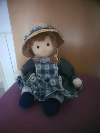 Muñeca de trapo musical vintage