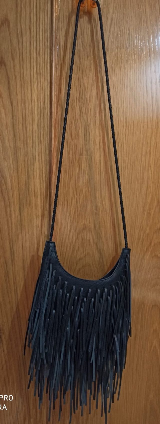 Bolso de mujer con flecos