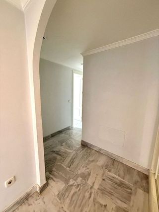 Piso en alquiler en Nueva Andalucía centro en Marbella