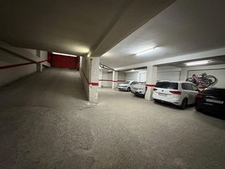 Garaje en venta en Instituts - Universitat en Lleida