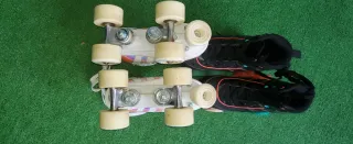 Patines 4 Ruedas Negros y Blancos