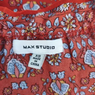 Vestido estampado rojo talla XS