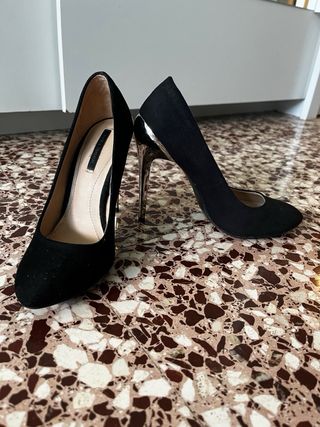 Zapatos de tacón stiletto negros