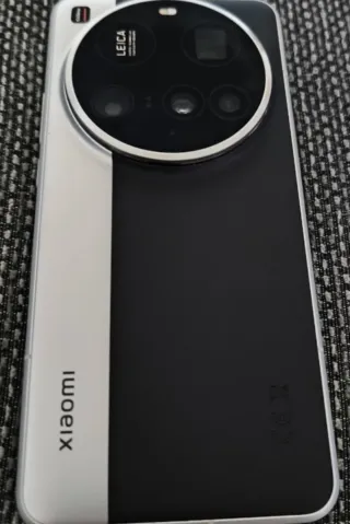 Xiaomi 15 Ultra Negro/Plata