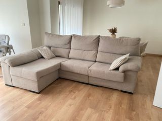 Sofá chaise longue tela beige/gris