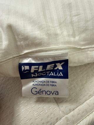 Colchón, somier y almohada