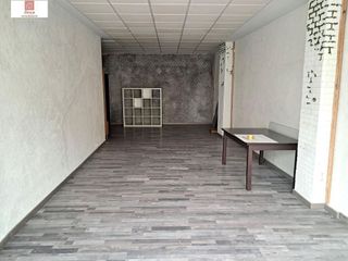 Local comercial en venta en Montijo