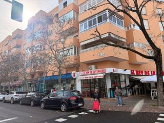 Local comercial en venta en Fontanal - San Carlos - San José en Sevilla